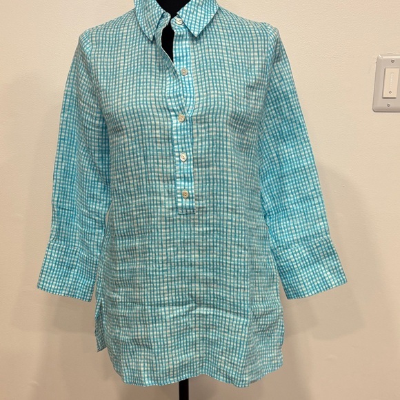 Lilly Pulitzer Tops - NWOT Lilly Pulitzer Sea View linen gingham blouse Shirt Small
